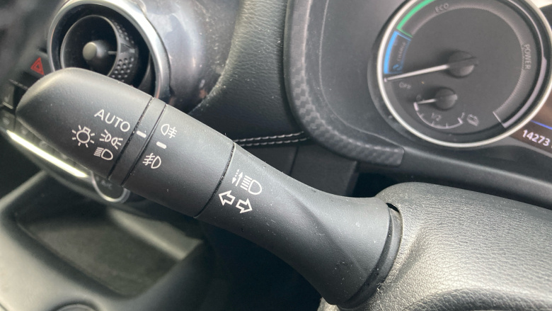 Nissan Juke 1.6 Hybrid Tekna 5dr Auto Hybrid Hatchback